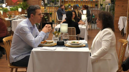 Isa y Javier hablan de salud mental en 'First Dates'