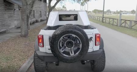 Así es el impresionante Ford Bronco 6x6 para no pasar desapercibido.