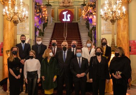 Gala Liceo que conmemora el 175 aniversario del Liceo. Asistieron el presidente de la Generalitat Pere Aragonés, la presidenta del Congreso Marixell Batet, la alcaldesa Ada Colau , Raquel Sánchez Ministra de transportes, la Presidenta de la Diputación Nuria Marín, Jaume Giró Conseller de Economía, Valenti Oviedo director general Liceo y Salvado Alemany, etc