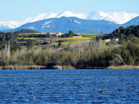 Primavera en el lago de Banyoles.