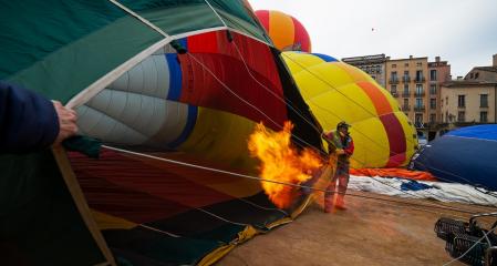 El espectáculo de los globos aerostáticos en Vic.