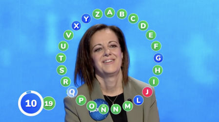 Marian empata a aciertos con Orestes en 'Pasapalabra', aunque comete un fallo