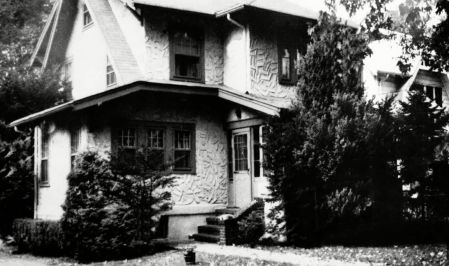 La casa de los Romaine asaltada por Joseph y Michael Kallinger