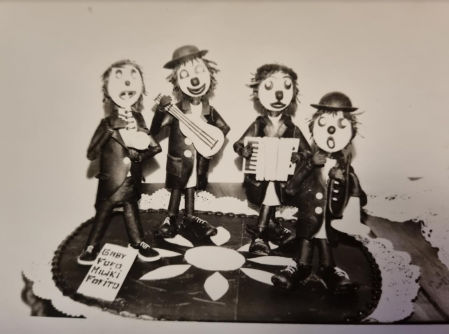 Reproducción en chocolate de los Payasos de la Tele hecha por la Pastelería Font.