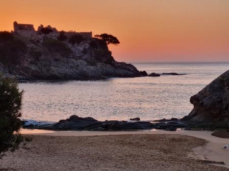 Amanecer en La Fosca de Palamós.