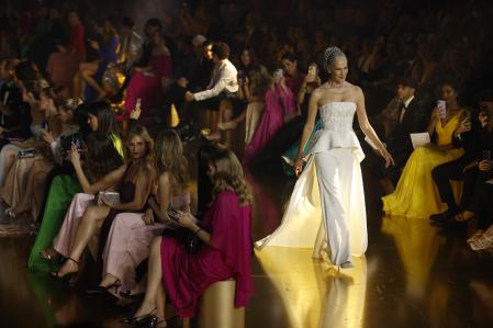 En el desfile se vieron modelos de todas las tallas, edades y género