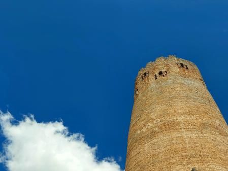 Torre de Vallferosa de 32 metros de alto.