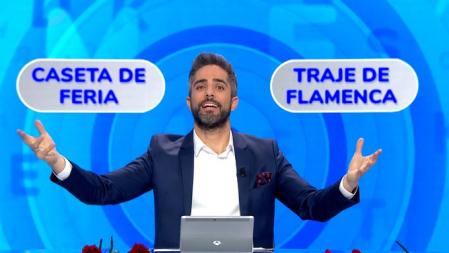 Orestes y Marian en el programa especial de 'Pasapalabra' sobre la Feria de Abril de Sevilla