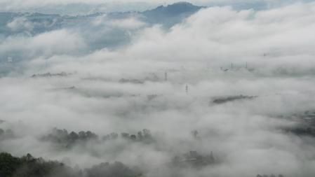 Niebla cubriendo la Plana de Vic.
