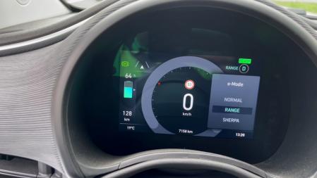 De los tres modos de funcionamiento, el Normal y el Range son los más eficaces y útiles. El modo Sherpa es demasiado restrictivo,