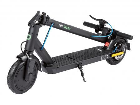 El patinete eléctrico es plegable y pesa unos 13 kilos&nbsp;