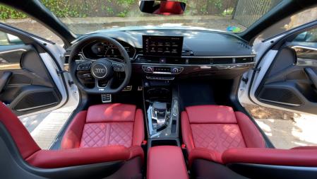 Calidad, equipamiento y habitabilidad son otras de la grandes señas del S4 Avant.