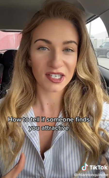 Rhiannon Quinch se ha hecho viral con sus consejos y trucos de citas