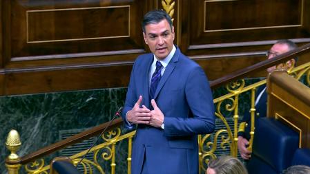 El jefe del Gobierno, Pedro Sánchez, ha expresado este miércoles su disposición a convocar una nueva reunión de la mesa de diálogo con Cataluña cuando lo considere oportuno el presidente de la Generalitat, Pere Aragonès.

Sánchez ha explicitado esa predisposición en respuesta en la sesión de control del pleno del Congreso a una pregunta de la portavoz de EH Bildu, Mertxe Aizpurua, quien le ha instado a actuar para recuperar la mayoría de la investidura que cree que está 