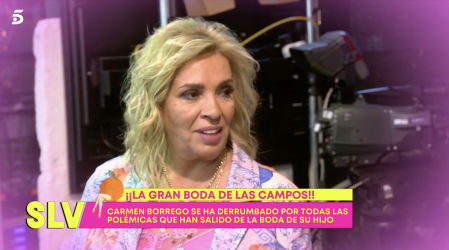 La hija de María Teresa Campos ha asegurado, con los ojos brillantes de haber llorado, que estaba bien y que no quería hablar de nada del tema