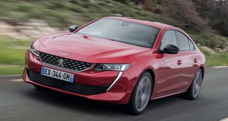 A nivel mecánico, el Peugeot 508 está disponible con motores de gasolina, diésel e híbridos enchufables