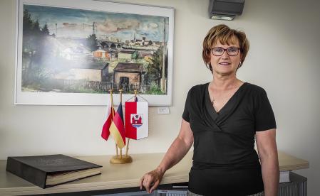 La socialdemócrata Anneka-thrin Hoppe confía en que llegue crudo no ruso vía Rostock y quiere impulsar un campus de innovación