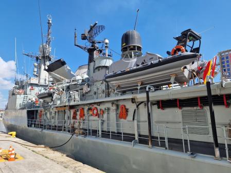 El patrullero Infanta Cristina en el puerto de Barcelona.