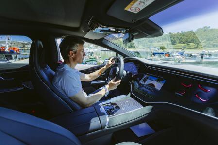 Con las levas del volante seleccionamos el nivel de regeneración de energía