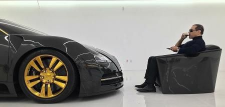 El Bugatti Veyron, una de las joyas de su garaje de Khoshbin&nbsp;