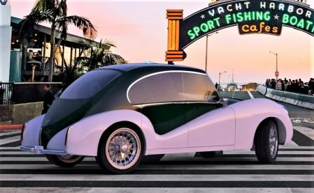 Diseño retro y movilidad eléctrica se fusionan en este original coche sin emisiones.