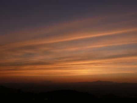 Atardecer en Sant Fost de Campsentelles.