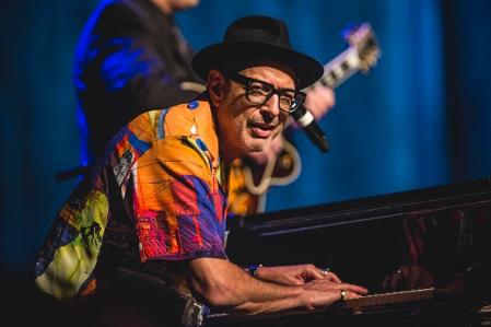 Goldblum, en un concierto en el Admiralspalast, Alemania, en 2018, con su grupo Mildred Snitzer Orchestra