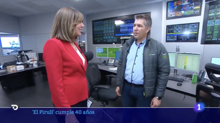 Ana Blanco desde el control de El Pirulí