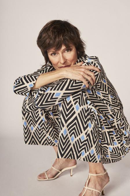 Mónica López es consciente que ahora, que está demandada, tiene que aprovechar el tirón, para cuando vengan vacas flacas