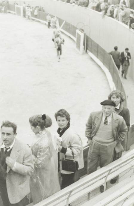 Vera y Henri-Georges Clouzot, Picasso y Maya Picasso en una corrida de toros en Arlés, 1953