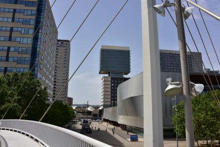 Edificios modernos de la zona del Fòrum en Diagonal Mar.