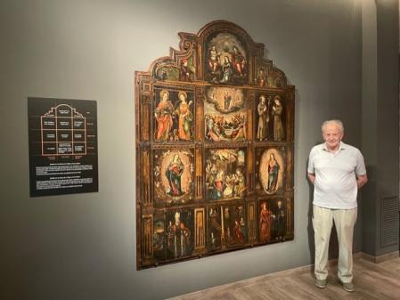 Exposición de piezas de artesanía en piel de Javier Zaragoza Batista.