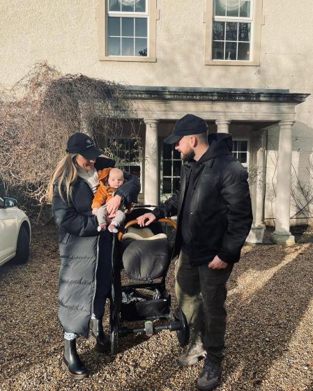 Tom Mann está desvastado con la pérdida de su mujer.