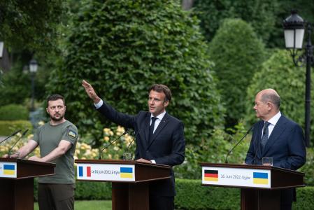 KYIV, UKRAINE - JUNE 16: Ukrainian President Volodymyr Zelensky, Frances President Emmanuel Macron and German Chancellor Olaf Scholz are seen during a press conference on June 16, 2022 in Kyiv, Ukraine. The leaders made their first visits to Ukraine since the country was invaded by Russia on February 24th. (Photo by Alexey Furman/Getty Images)