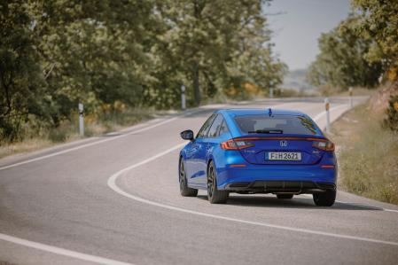 la electrificación no ha comportado una reducción de espacio, pues cuenta con un maletero de 410 litros&nbsp;