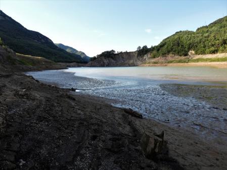 Sequía en el pantano de la Baells.