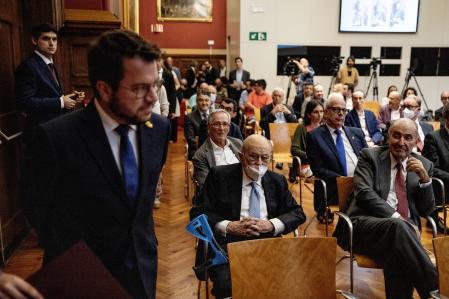 Jordi Pujol y Pere Aragonès coinciden en un acto de recuerdo de Ramon Trias Fargas, con Miquel Roca y Jaume Giró.