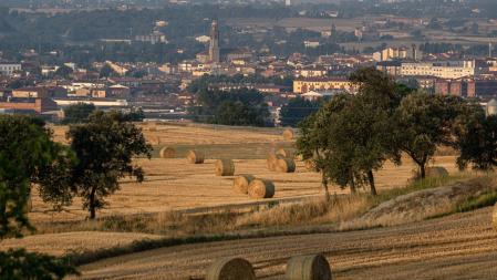 Amanecer tórrido en Manlleu.