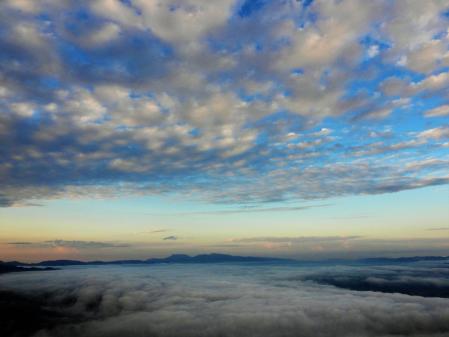 Paisaje de nieblas visto desde Bellmunt.
