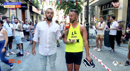 Las calles del barrio de Chueca de Madrid han acogido la tradicional carrera de tacones, uno de los símbolos del Orgullo LGTBIQ+