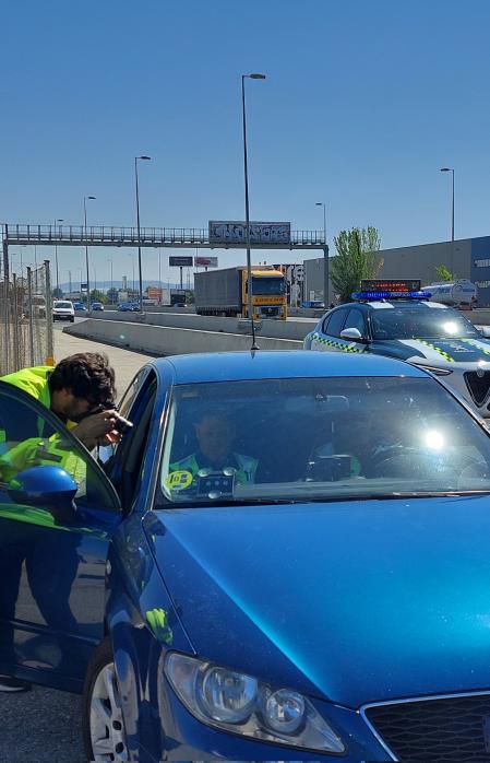 La DGT mostró a los medios este ejemplar de Seat Exeo sin rotular con el que realiza labores de vigilancia