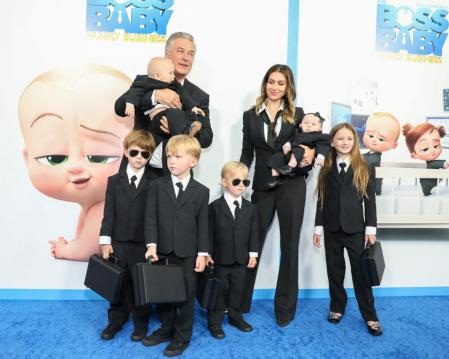 NEW YORK, NEW YORK - JUNE 22: Alec Baldwin, Hilaria Baldwin and their children (L-R) Rafael Baldwin, Eduardo Baldwin, Leonardo Baldwin,Romeo Baldwin, Lucia Baldwin and Carmen Baldwin attend 
