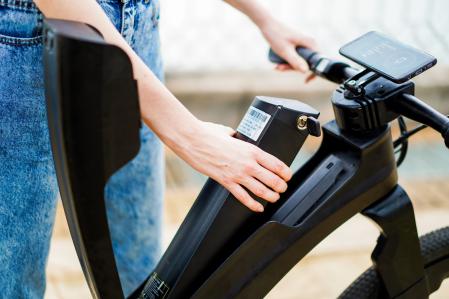 La batería de la Reevo tarda unas tres horas en cargarse completamente&nbsp;