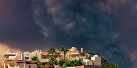 Las llamas del fuego de Mijas.