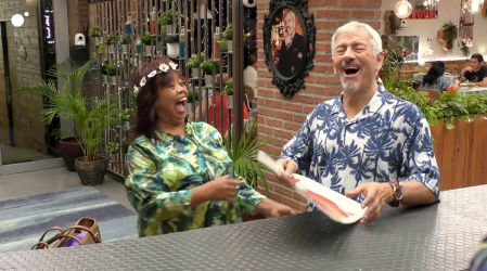 La conversación entre María y Carlos Sobera en 'First Dates'