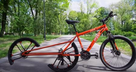 El secreto para que la bici funcione es la sincronización de las ruedas traseras&nbsp;