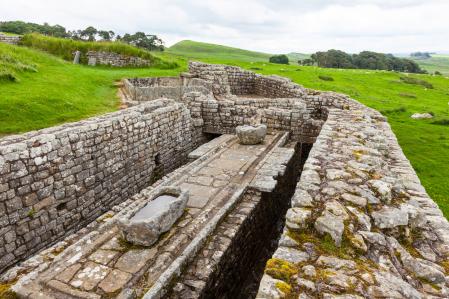 Restos de las letrinas en Housesteads, las más antiguas del imperio romano conocidas hasta ahora