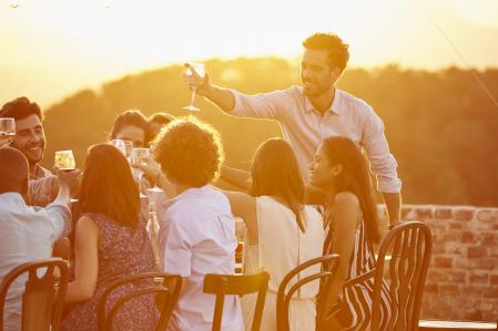 Comida de amigos verano