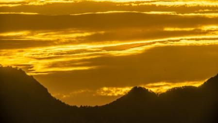 Manlleu al amanecer.