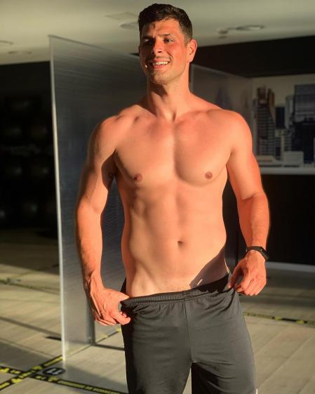 Antes de participar en el concurso, Alejandro Nieto lucía músculo en Instagram.